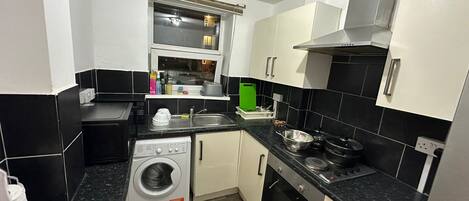 Microwave, oven, dishwasher, cookware/dishes/utensils