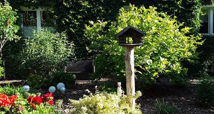 Apartment 'Wolf' mit privater Terrasse, Gemeinschaftsgarten und WLAN