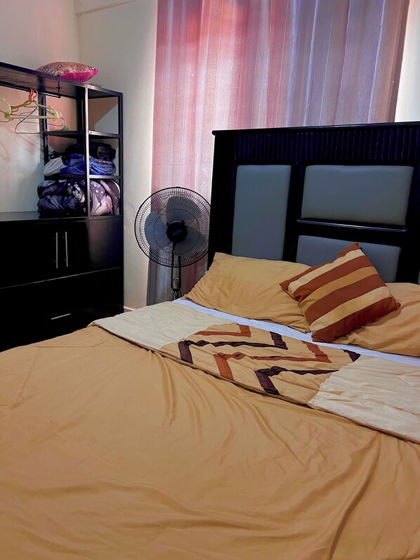 1 bedroom, iron/ironing board, free WiFi, bed sheets