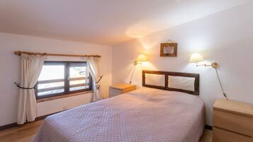 2 Schlafzimmer, Bügeleisen/Bügelbrett, WLAN