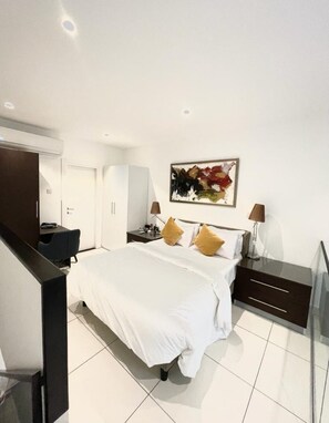 1 bedroom, iron/ironing board, WiFi, bed sheets