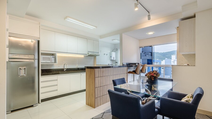Apt w/ BBQ Garage 550m From Beach Zuc0703