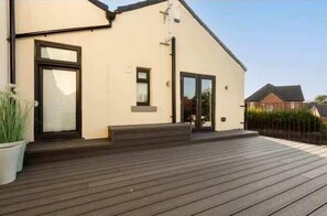 Exterior - Victoria Stay (Hyde)