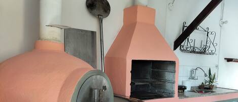 Oven, stovetop