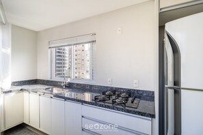 Basic Apartment | Private kitchen