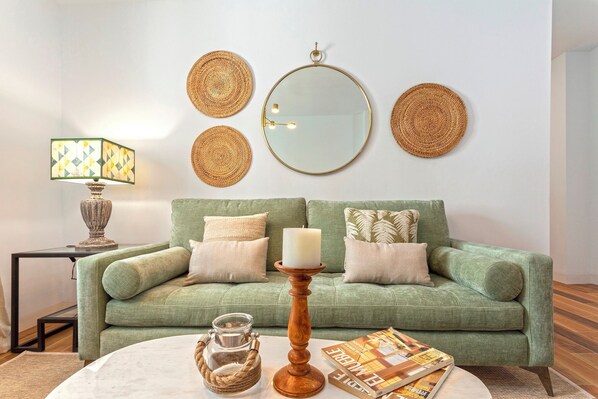 Apartment (2 Bedrooms) | Living area - Lovely Apartment in the Center. San Antonio III (Cádiz)