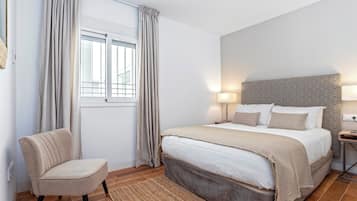 Apartemen (2 Bedrooms) | Setrika/meja setrika, tempat tidur bayi gratis, dan Wi-Fi gratis