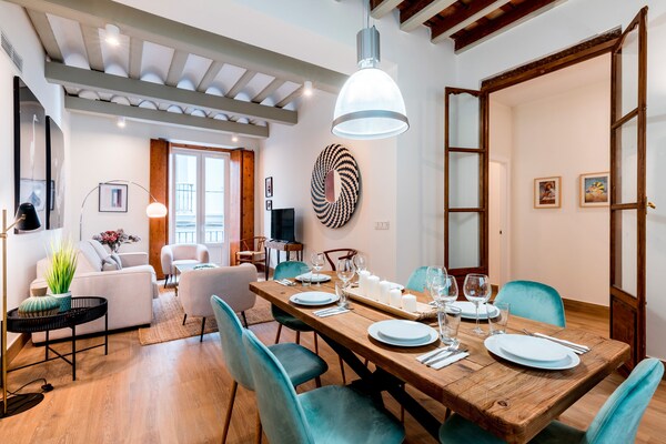 Luxury Apartment In Cadiz. San Antonio V - Universidad de Cádiz Rectorado