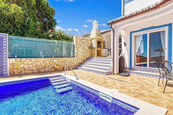 Villa (3 Bedrooms) | Exterior