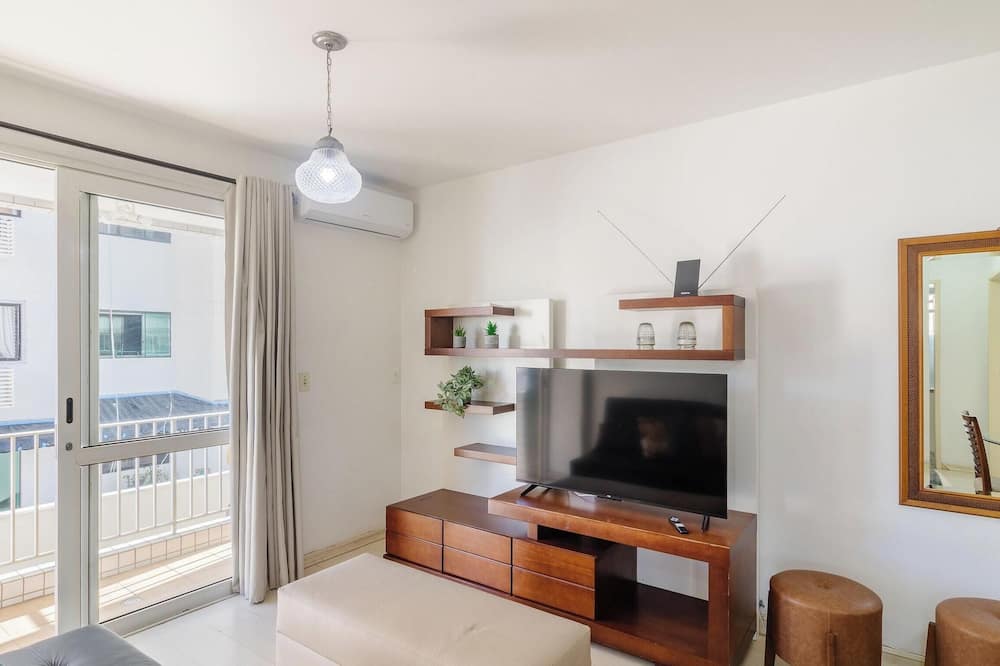 Modern and Fully-equipped Apartments 100m From Central Beach - VTR