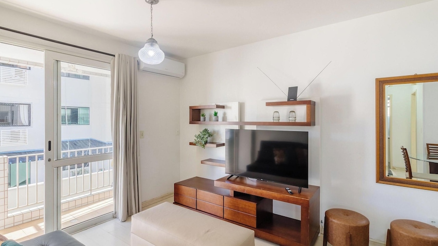 Modern and Fully-equipped Apartments 100m From Central Beach - VTR