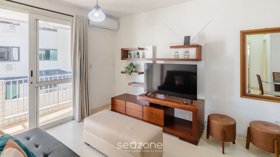 Modern and Fully-equipped Apartments 100m From Central Beach - VTR