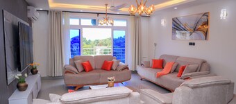 Luxury Sea View Hideaway holiday home