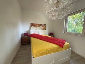 1 chambre, fer et planche à repasser, Wi-Fi, draps fournis