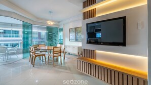 เบสิกอพาร์ทเมนท์ | ภายใน