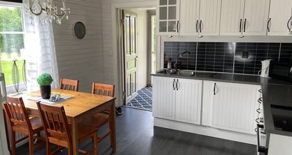 Charming red cottage by the golf course – near Vimmerby and Astrid Lindgren's World | SE05090