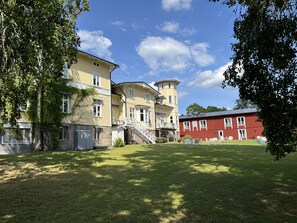 Esterni