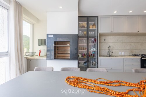 3-suite apt 280m From sea in Itapema Vga1002