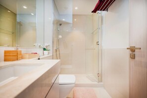 Hair dryer, bidet, towels, soap - Full Burj Khalifa & Fountain View - 2BR Gem (Dubai)