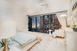 2 quartos, ferros/tábuas de passar roupa, Wi-Fi, roupa de cama