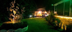 Terrace/patio - 3-bedroom villa in welcoming Cappasocia with AC (Nevşehir)