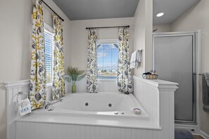 Shower, hair dryer, towels, soap - Between The Blue - Oceanside 2B/2B Condo w/ Pool (Emerald Isle)