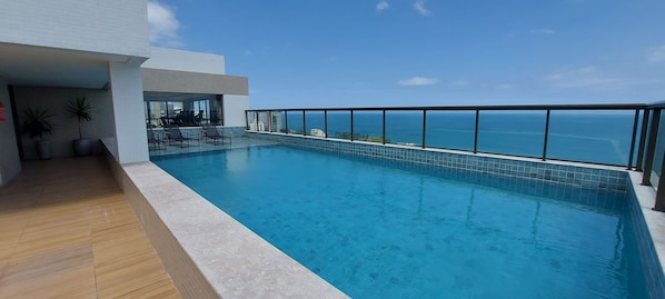 Piscina externa
