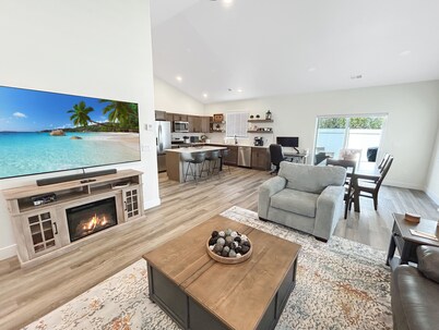 Founders Retreat Rest Reflect Revere 3 Bedroom Home