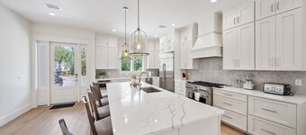 Sand Wand 5 Bedroom Home