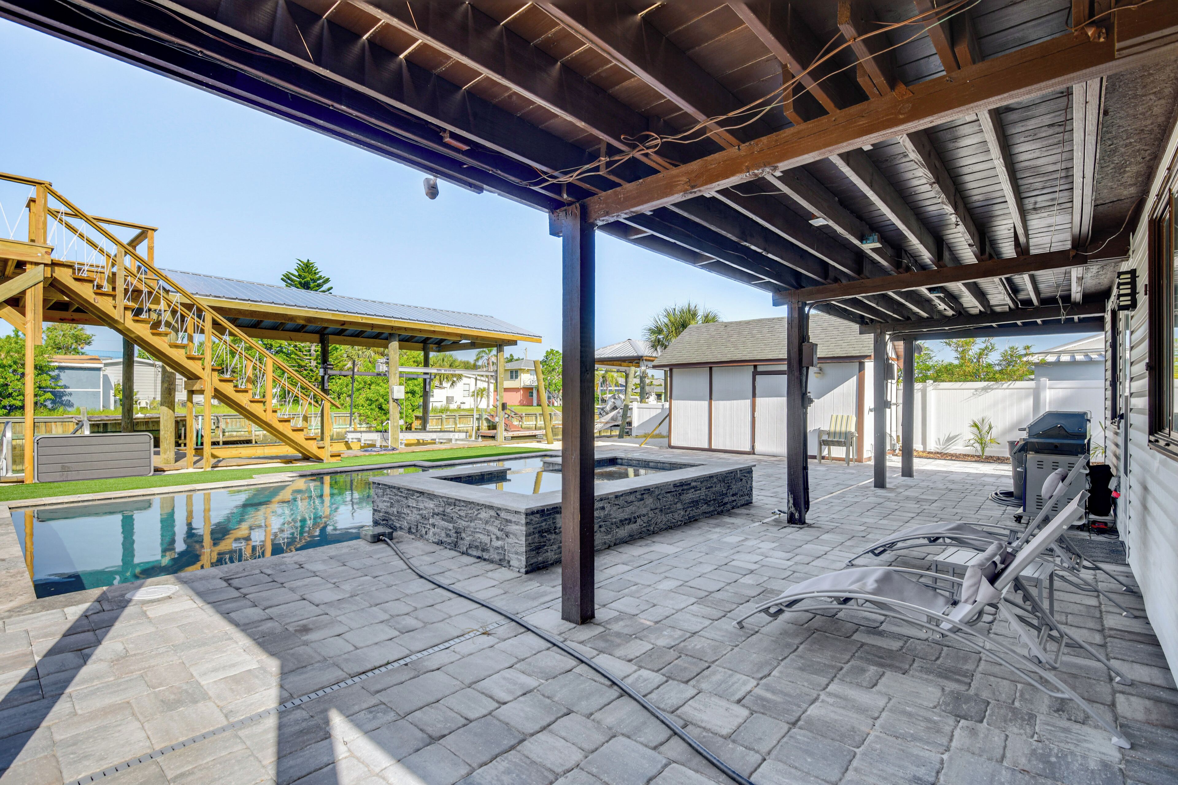 Rumah (4 Bedrooms) | Interior