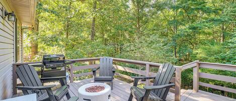 House (3 Bedrooms) | Front of property