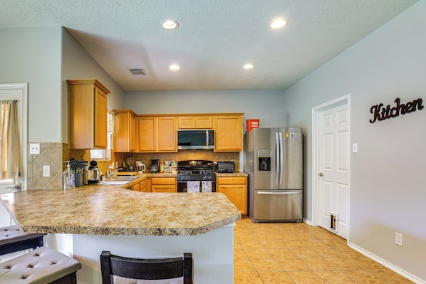 House (4 Bedrooms) | Interior