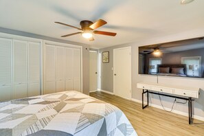 Apartment (2 Bedrooms) | Interior - 12 Mi to Rutgers: Brand New Apt w/ Home Office! (Monroe Township)