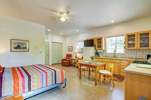 公寓 (0 Bedroom) | 住宿内部