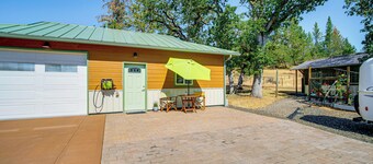 ตกปลา, ล่องแพ & เดินป่า: บ้านพักคู่รักในเซาท์เวสต์ โอเรกอน!