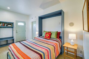 Apartment (0 Bedroom) | Interior