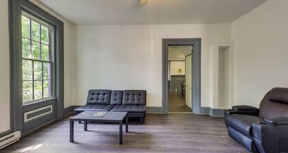 Walk to Town: Bath Apt Near Keuka Lake Wine Trail