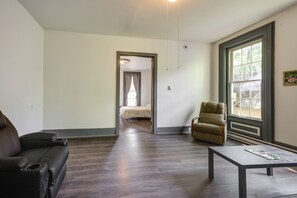 Interior - Walk to Town: Bath Apt Near Keuka Lake Wine Trail (Bath)