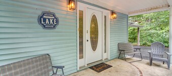 Family Home w/ Game Room! 1 Mi to Dale Hollow Lake