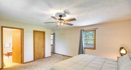 Family Home w/ Game Room! 1 Mi to Dale Hollow Lake