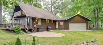 Walk to Beach: Pet-friendly Caseville Cabin
