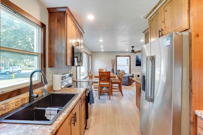 Sioux Falls Home Near Downtown: 2 Living Areas!