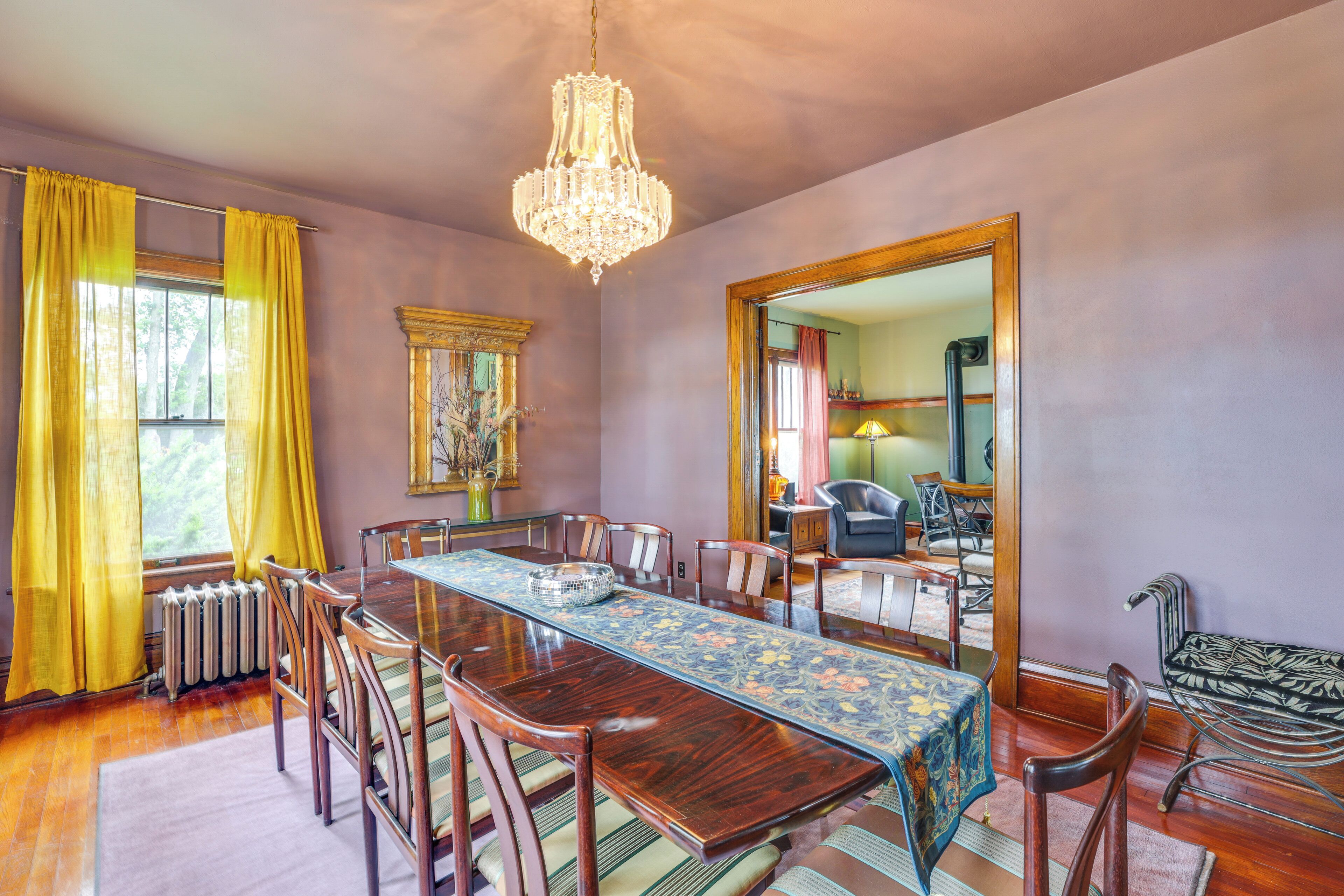 House (5 Bedrooms) | Interior