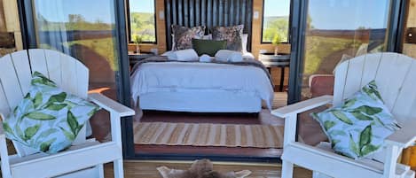 Luxury Cabin, 1 Queen Bed | Egyptian cotton sheets, premium bedding, down comforters