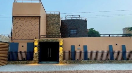 Fachada del alojamiento. RESIDENCE QUATRE SAISON
