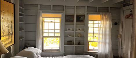 3 bedrooms, Internet