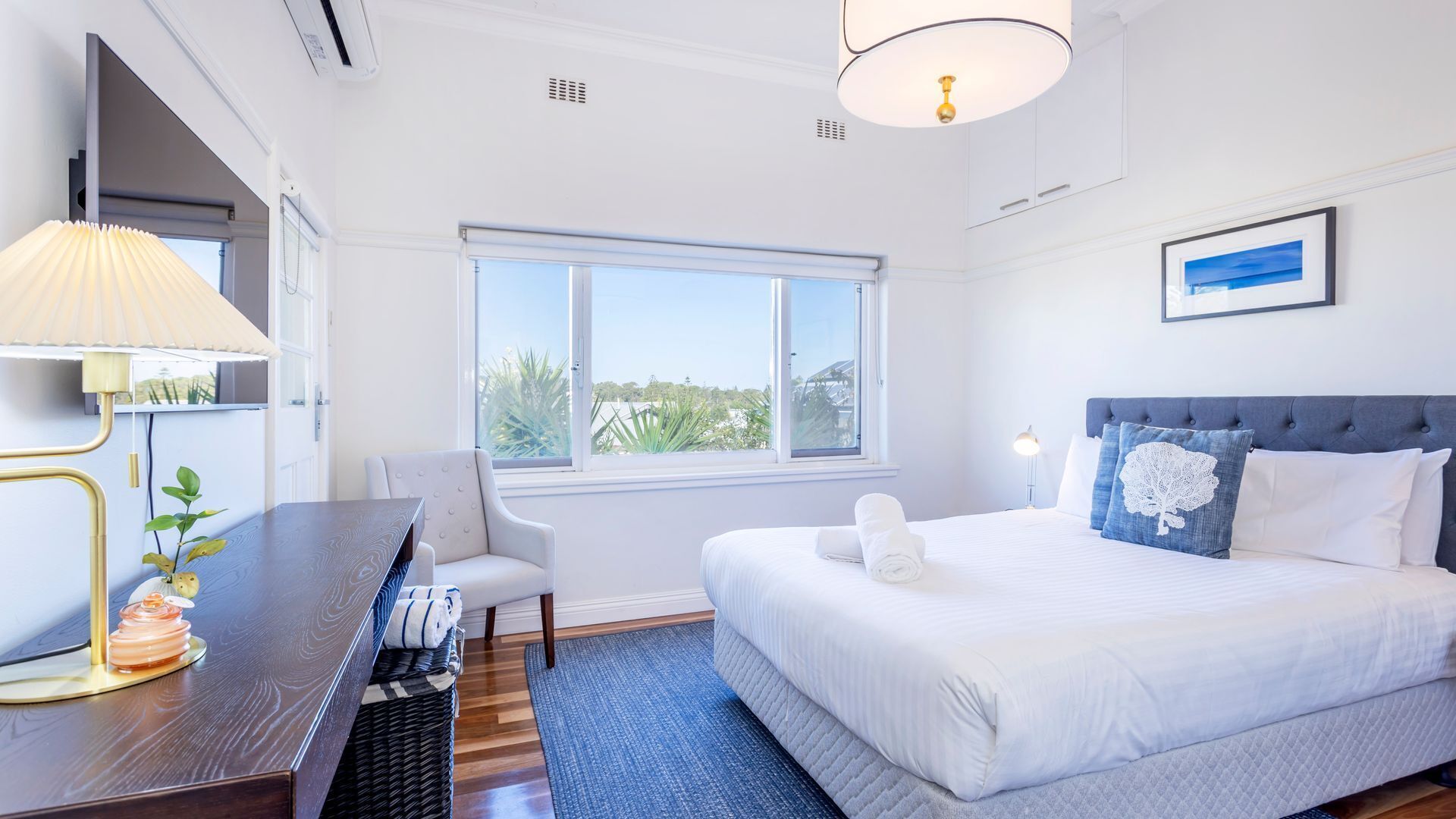 2 多间卧室、熨斗/熨衣板、免费 WiFi、床单