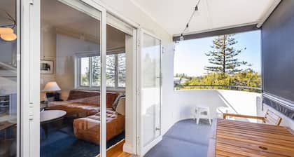 Cottesloe Beach Deluxe Apartment