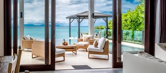 Oceanview 4 BedRoom Steps from Ffryes Beach - Lavish and Family Friendly!