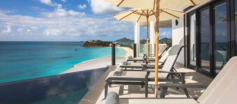 Oceanfront 4-Bed Villa | Steps from Ffryes Beach | Antigua